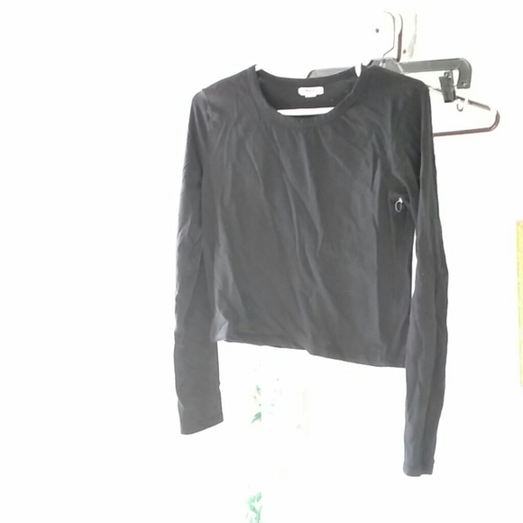 NWOT Ardene Black T-shirt - Picture 1 of 1